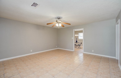 3620 Easy St, Houston, TX 77026 - photo 3