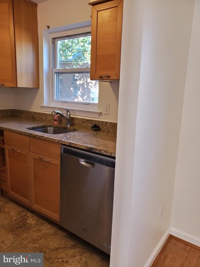 1963 Addison Rd S, District Heights, MD 20747 - photo 7