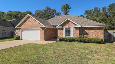 2258 Rue Palafox-100