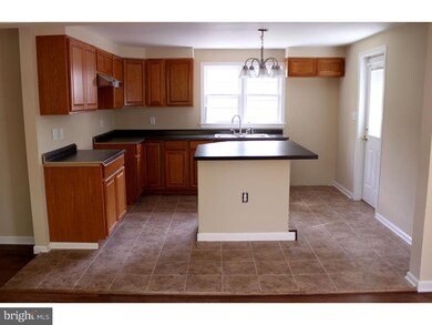 1410 Farmington Ave, Pottstown, PA 19464 - photo 5