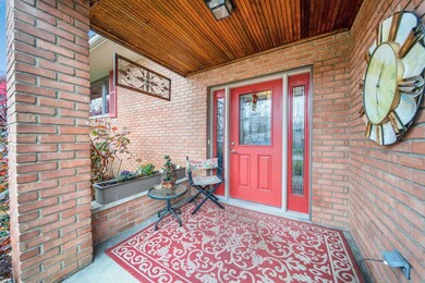 10-web-or-mls-A7409754
