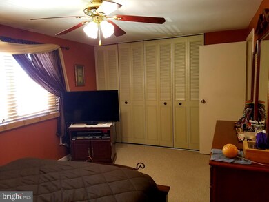 402 West Ct, Glen Burnie, MD 21061 - photo 6