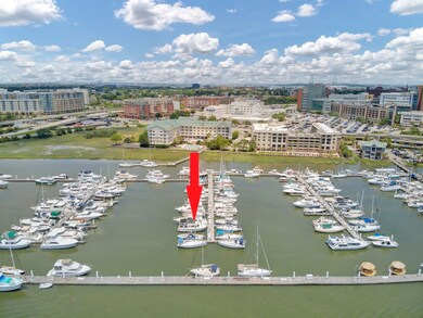 4. Marina is convenient to downtown Cha