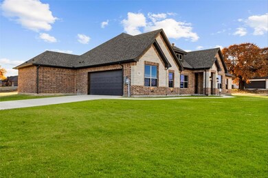 723 County Road 4764, Boyd, TX 76023 - photo 2