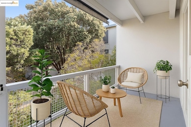 7 Commodore Dr unit A355, Emeryville, CA 94608 - photo 5