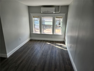 668 Grove St, Woonsocket, RI 02895 - photo 7