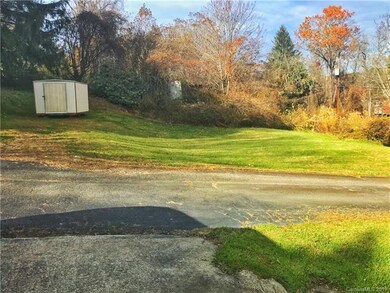 7 Edgewood Rd S, Asheville, NC 28803 - photo 3