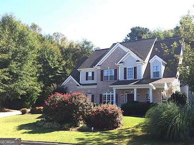 5735 Lake Windsor Pkwy, Buford, GA 30518 - photo 3