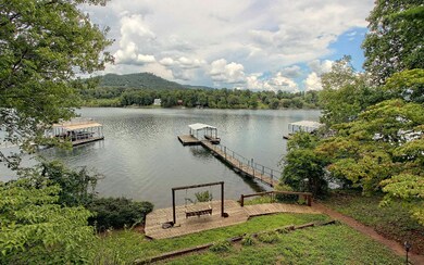 451 Twin Oaks Rd, Hiawassee, GA 30546 - photo 2