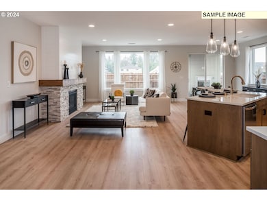 2096 S River Rd, Kelso, WA 98626 - photo 4