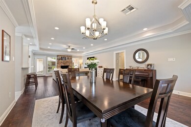 1055 Thornton Rd, Houston, TX 77018 - photo 5