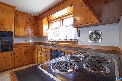 1326 Keesling Ave, Waynesboro, VA 22980 - photo 6