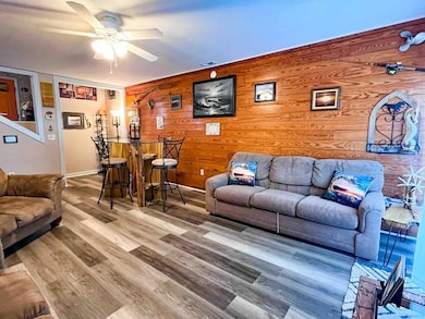 5210 Deep Hole Rd, Chincoteague Island, VA 23336 - photo 4