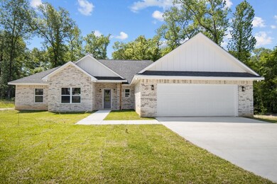 130 Winchester Place, Hudson, TX 75904 - photo 2