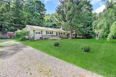 35 Peddler Hill Rd, Monroe, NY 10950 - photo 3