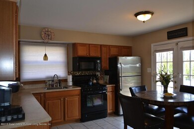 16 Hooper Ave, Staten Island, NY 10306 - photo 5