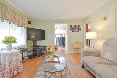 343 S Broadway, Lawrence, MA 01843 - photo 4