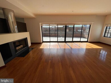 3336 Cadys Aly NW unit 201, Washington, DC 20007 - photo 5