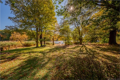 59 N Main St, East Windsor, CT 06088 - photo 4