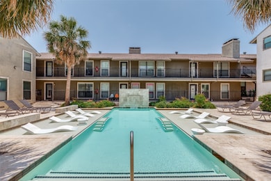 5816 Birchbrook Dr unit 122, Dallas, TX 75206 - photo 3