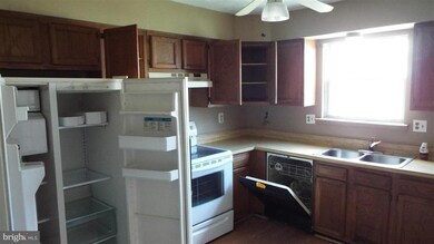 18130 Tebbs Ln, Dumfries, VA 22026 - photo 6