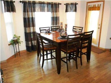 XL Formal Dining Space!