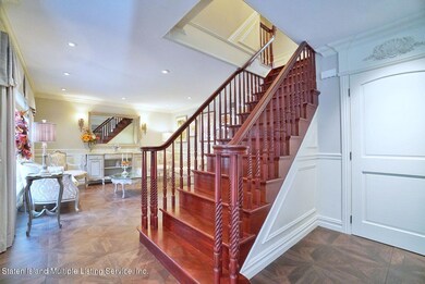 492 Saint George Rd, Staten Island, NY 10306 - photo 6