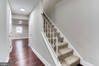 1981 Mayflower Dr, Woodbridge, VA 22192 - photo 3