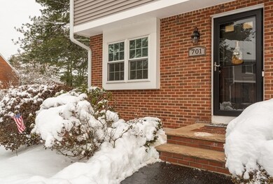 320 Newbury St unit 701, Danvers, MA 01923 - photo 2