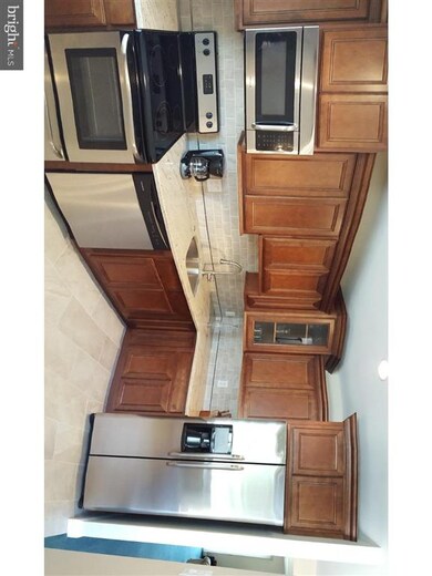 102 Windham Ct, Newtown, PA 18940 - photo 2