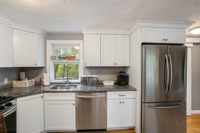 63 Hazel St, Uxbridge, MA 01569 - photo 7