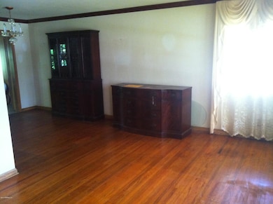 5002 Bedford Forest Dr, Jacksonville, FL 32210 - photo 3