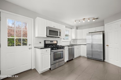 5 Green Ln unit A, Greenwich, CT 06831 - photo 7