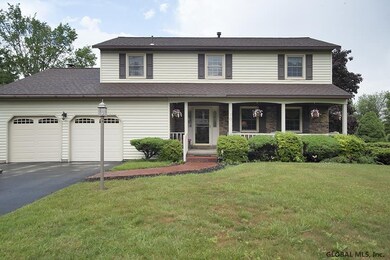 70 Benjamin Ln, Schenectady, NY 12309 - photo 2