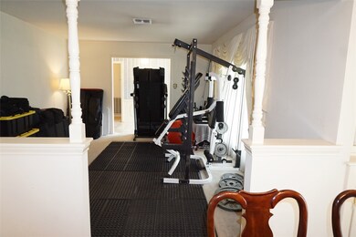 1054 Bethlehem St, Houston, TX 77018 - photo 7