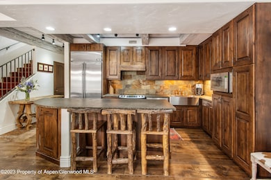 ChateauRoaringForkUnit9_HiRes_200916005