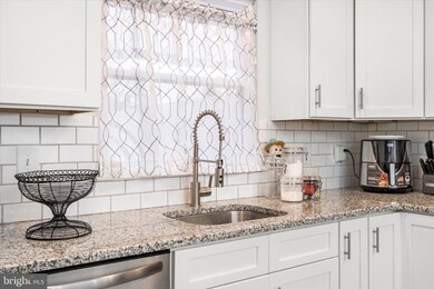 507 Heulings Ave, Riverside, NJ 08075 - photo 6