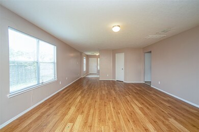 33302 Cottonwood Bend, Magnolia, TX 77354 - photo 3