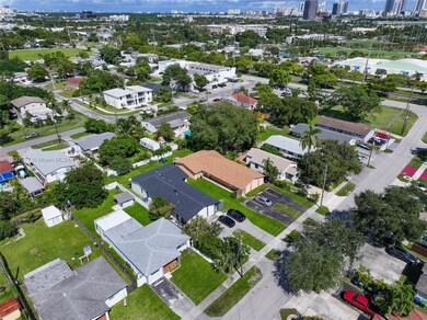 34 SW 7th St unit 1, Hallandale Beach, FL 33009 - photo 6