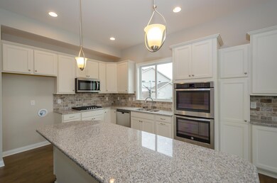 004_Kitchen
