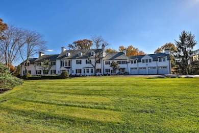 9675 Cunningham Rd, Cincinnati, OH 45243 - photo 2