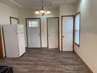 320 E 13th St unit A, Lockport, IL 60441 - photo 3