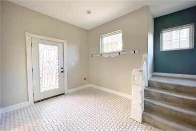 1021 26th St, Des Moines, IA 50311 - photo 5