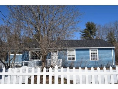 Adorable Fully Fenced Ranch