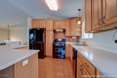Kitchen W/Solid Surface Counters