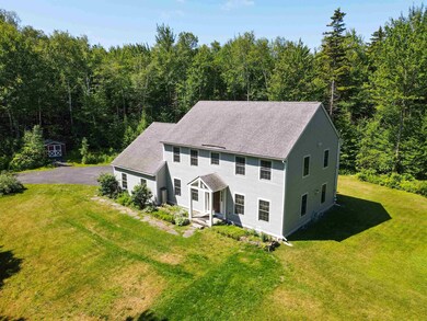 987 Dunbar Hill Rd, Grantham, NH 03753 - photo 2