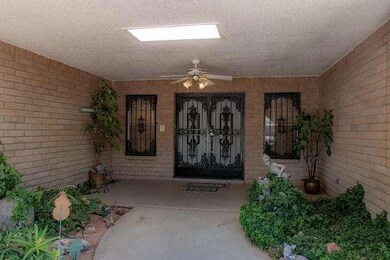 10615 Vista Lomas Dr, El Paso, TX 79935 - photo 5