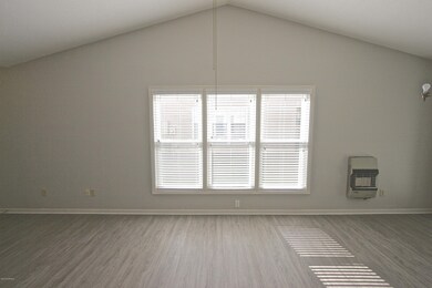 109 Highland Ct, Jacksonville, NC 28540 - photo 7