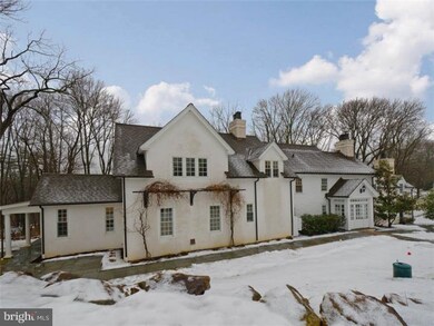 812 Maplewood Rd, Wayne, PA 19087 - photo 3