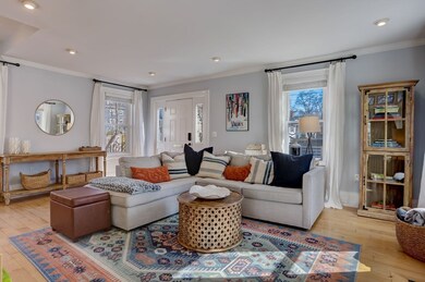 60 Bromfield St, Newburyport, MA 01950 - photo 4